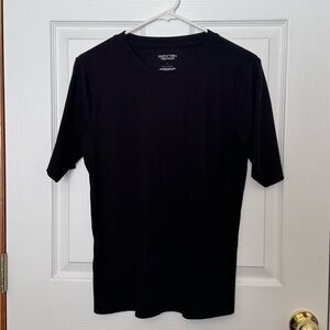 Simple Black Women’s Shirt